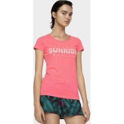 T-shirt damski TSD015 - różowy melanż. Czerwone t-shirty 4f, bez wzorów, bez kołnierzyka, bez ramiączek. W wyprzedaży za 34.99 zł.