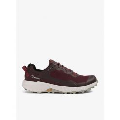 Buty outdoor damskie Berghaus Revolute Active Shoe. Czerwone trekkingi Berghaus, outdoorowe. Za 492.99 zł.