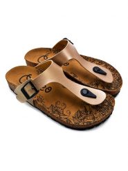 Calceo Japonki w kolorze złotym rozmiar: 36. Żółte klapki Calceo, bez wzorów, z materiału, z otwartym noskiem, bez obcasa. Za 165.99 zł.