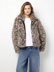 Noisy may Kurtka w kolorze beżowym ze sztucznego futerka rozmiar: M. Brązowe kurtki Noisy may, m, bez wzorów, bez kaptura. Za 191.88 zł.