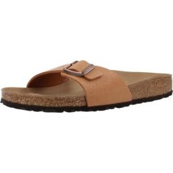 Klapki damskie Birkenstock Madrid. Brązowe klapki Birkenstock, bez wzorów, z materiału, bez obcasa. Za 383.30 zł.