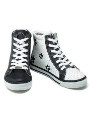 Goby Sneakersy w kolorze biało-czarnym ze wzorem rozmiar: 36. Białe trampki Goby, bez wzorów, z materiału, za kostkę, bez zapięcia. Za 217.99 zł.