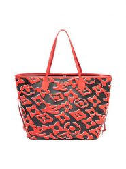 Louis Vuitton Torebka w kolorze czerwono-czarnym - 32 x 29 x 17 cm rozmiar: onesize. Czarne torby na ramię Louis Vuitton, bez wzorów, z materiału, na ramię, bez dodatków. Za 13,484.99 zł.