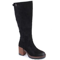 Zamszowe kozaki damskie na obcasie i platformie czarne Vinceza 58106. Czarne kozaki VINCEZA, z zamszu, bez obcasa, na obcasie, bez zapięcia. Za 167.99 zł.
