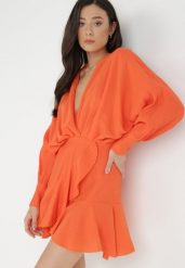 Pomarańczowa Sukienka Appobe. Brązowe sukienki Born2be, na imprezę, m, z aplikacjami, z tkaniny, bez kołnierzyka, bez ramiączek, mini, kopertowe. Za 129.99 zł.