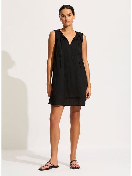 Seafolly Sukienka w kolorze czarnym rozmiar: XS. Czarne sukienki Seafolly, xs, bez wzorów, z bawełny, bez kołnierzyka, bez ramiączek, mini. Za 119.95 zł.