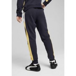 Młodzieżowe spodnie dresowe Essentials Block PUMA New Navy Blue. Niebieskia spodnie dresowe Puma, m, bez wzorów, z dresówki, na jogę i pilates. W wyprzedaży za 119.00 zł.