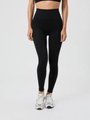 Bjorn_borg STUDIO SEAMLESS RIBBED TIGHTS — bezszwowe, prążkowane legginsy –. Czarne legginsy Björn Borg, l, bez wzorów, z poliamidu. Za 319.50 zł.