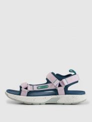 4F Sandały SVING damskie - fioletowe 39. Fioletowe sandały 4f, bez wzorów, z gumy, wakacyjne, bez obcasa, bez zapięcia. Za 199.99 zł.