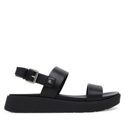 Sandały Aldo. Czarne sandały Aldo, bez wzorów, bez obcasa, na płaskiej podeszwie, bez zapięcia. Za 279.99 zł.