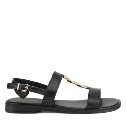 Sandały Lasocki. Czarne sandały Lasocki, bez wzorów, bez obcasa, na płaskiej podeszwie, bez zapięcia. Za 159.99 zł.