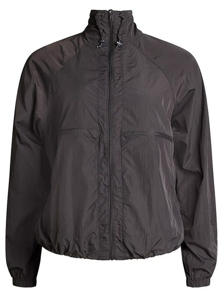 Rethinkit Kurtka przeciwwiatrowa "Kimi" w kolorze czarnym rozmiar: S. Czarne kurtki sportowe Rethinkit, s, bez wzorów, z poliamidu, bez kaptura, outdoorowe. Za 180.06 zł.