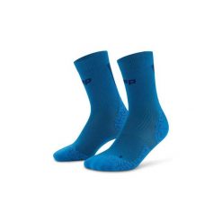 Damskie sportowe skarpety kompresyjne do połowy łydki Ultralight Core Run CEP. Niebieskie skarpety CEP, bez wzorów, z elastanu. Za 74.00 zł.