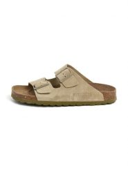 BABUNKERS Family Skórzane klapki w kolorze khaki rozmiar: 38. Brązowe klapki BABUNKERS Family, bez wzorów, z otwartym noskiem, bez obcasa. Za 223.99 zł.