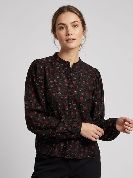 MOSS COPENHAGEN Bluzka "Nancy" w kolorze czarno-czerwonym rozmiar: L. Czarne bluzki Moss Copenhagen, l, bez wzorów, bez kołnierzyka, bez ramiączek. Za 169.95 zł.