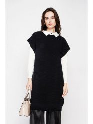 C& Jo Sukienka dzianinowa w kolorze czarnym rozmiar: 40. Czarne sukienki C& Jo, bez wzorów, z dzianiny, klasyczne, bez kołnierzyka, bez ramiączek, midi. Za 122.67 zł.