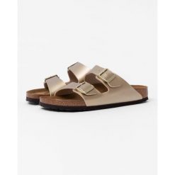 Klapki damskie Birkenstock Arizona BS. Szare klapki Birkenstock, bez wzorów, z materiału, bez obcasa. Za 443.00 zł.