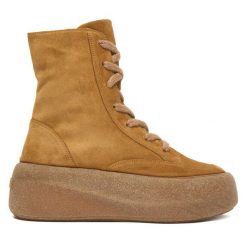 Botki Vic Matié. Brązowe botki Vic Matié, bez wzorów, bez obcasa, na koturnie, bez zapięcia. Za 1,379.00 zł.