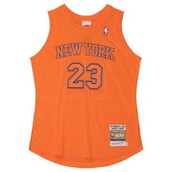 Koszulka New York Knicks Authentic Christmas Day Marcus Camby 2012/13. Brązowe bluzki Mitchell & Ness, bez wzorów, z poliesteru, sportowe, bez kołnierzyka, bez ramiączek. Za 1,289.50 zł.
