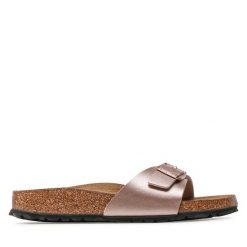 Klapki Birkenstock. Czerwone klapki Birkenstock, bez wzorów, bez obcasa. Za 359.99 zł.