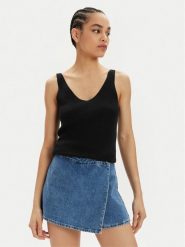 Vero Moda Top New Lex Sun 10281877 Czarny Regular Fit. Czarne topy Vero Moda, s, bez wzorów, z wiskozy, bez kołnierzyka, bez ramiączek. Za 59.99 zł.