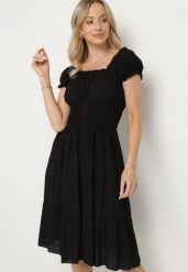 Czarna Bawełniana Rozkloszowana Sukienka z Guzikami i Bufiastymi Rękawami Annivi. Czarne sukienki Born2be, na co dzień, l, bez wzorów, z bawełny, eleganckie, bez kołnierzyka, bez ramiączek, midi, rozkloszowane. W wyprzedaży za 43.99 zł.