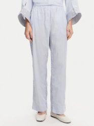 Munthe Spodnie materiałowe Fidda 251142725126 Błękitny Loose Fit. Niebieskie spodnie materiałowe Munthe, bez wzorów, z bawełny. Za 409.99 zł.
