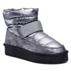 Botki Jenny Fairy. Szare botki Jenny Fairy, bez wzorów, bez obcasa, na płaskiej podeszwie, bez zapięcia. Za 89.98 zł.