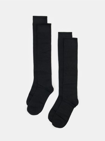 Prążkowane podkolanówki z bawełną 2 pack - czarny. Czarne skarpety Sinsay, bez wzorów, z bawełny. Za 12.99 zł.