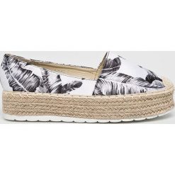 Answear - Espadryle Sweet shoes. Czerwone espadryle ANSWEAR, bez wzorów, z materiału, bez obcasa, na platformie, bez zapięcia. W wyprzedaży za 99.90 zł.