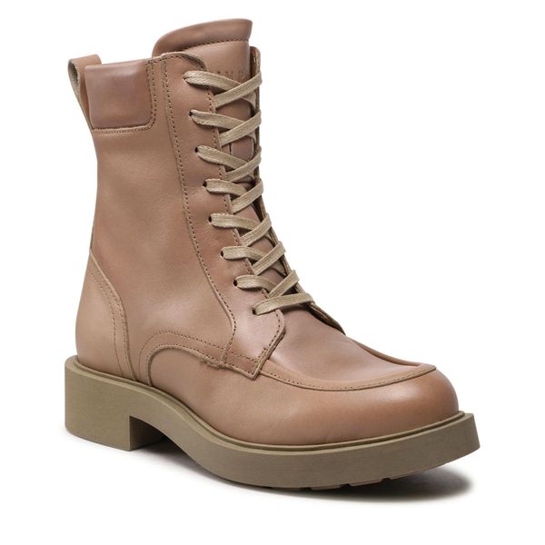 Trzewiki Simple. Brązowe botki Simple, bez wzorów, bez obcasa, na płaskiej podeszwie, bez zapięcia. Za 329.99 zł.