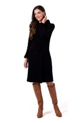 Dzianinowa Sukienka z Wywijanym Kołnierzem - Czarna. Czarne sukienki MOE, l, bez wzorów, z bawełny, bez kołnierzyka, bez ramiączek. Za 314.90 zł.
