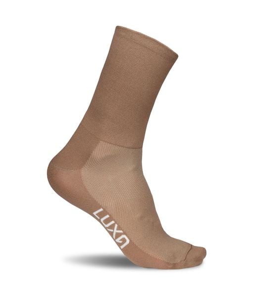 Skarpetki Rowerowe Unisex Luxa Classic. Czerwone skarpety LUXA, bez wzorów, z materiału. Za 49.90 zł.