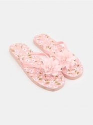 Japonki z kwiatowym motywem - różowy. Czerwone klapki Sinsay, bez wzorów, bez obcasa. Za 19.99 zł.