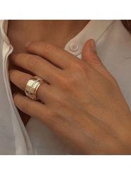 Les Petites Précieuses Pozłacany pierścionek z cyrkonią rozmiar: 56. Żółte pierścionki Les Petites Précieuses, z cyrkonią, pozłacane. Za 260.99 zł.