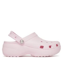 Klapki Crocs. Czerwone klapki Crocs, bez wzorów, bez obcasa. Za 399.99 zł.