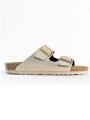 BAYTON Klapki "Atlas" w kolorze jasnozłotym rozmiar: 38. Żółte klapki Bayton, bez wzorów, ze skóry, z otwartym noskiem, bez obcasa. Za 147.91 zł.