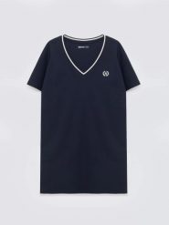 Sukienka damska dzianinowa z niewielkim haftem granatowa Zorkana 403. Niebieskie sukienki Big Star, na co dzień, na lato, l, bez wzorów, z dzianiny, klasyczne, bez kołnierzyka, bez ramiączek, mini, sportowe. Za 119.99 zł.