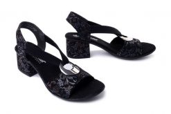 RIEKER 64683-91 black, sandały damskie. Czarne sandały Rieker, bez wzorów, z gumy, bez obcasa, na obcasie, bez zapięcia. Za 202.93 zł.