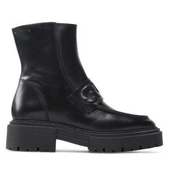 Botki Tamaris. Czarne botki Tamaris, bez wzorów, bez obcasa, na płaskiej podeszwie, bez zapięcia. Za 499.99 zł.