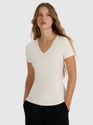 4F T-shirt slim gładki damski - beżowy S. Brązowe t-shirty 4f, s, bez wzorów, z bawełny, bez kołnierzyka, bez ramiączek. Za 59.99 zł.