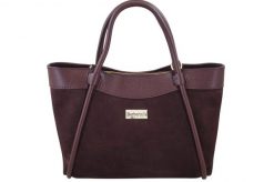Elegancka torebka ze skóry zamszowej - Bordowa. Czerwone torby na ramię Barberini's, bez wzorów, ze skóry, biznesowe, na ramię, zamszowe, bez dodatków. Za 345.99 zł.