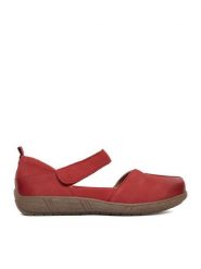 Go Soft Półbuty CEO-WI23-COMFORT-06 Czerwony. Czerwone czółenka GO SOFT, bez wzorów, z nubiku, bez obcasa, na obcasie, bez zapięcia. Za 139.99 zł.
