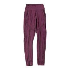 Second life - Legginsy damskie Gymshark do biegania - Stan bardzo dobry. Czerwone legginsy Gymshark, l, bez wzorów, z materiału, do biegania. Za 85.16 zł.