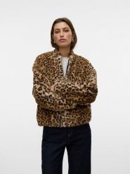 Vero Moda Kurtka "VMSONJALIGA" w kolorze beżowym ze sztucznego futerka rozmiar: XS. Brązowe kurtki Vero Moda, xs, bez wzorów, bez kaptura. Za 173.99 zł.