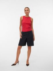 Vero Moda Top w kolorze czerwonym rozmiar: XL. Czerwone topy Vero Moda, xl, bez wzorów, bez kołnierzyka, bez ramiączek. Za 52.42 zł.