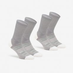 Skarpety turystyczne Hike 900 długie x2. Białe skarpety QUECHUA, bez wzorów, z elastanu. Za 79.99 zł.