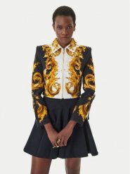 Versace Jeans Couture Kurtka skórzana 80HAVP00 CP009 Czarny Loose Fit. Czarne kurtki Versace Jeans Couture, bez wzorów, z jeansu, bez kaptura. Za 4,229.00 zł.