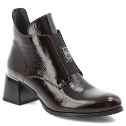 Bordowe Botki Armodo Eleganckie Obuwie Damskie. Czerwone botki Armodo, bez wzorów, ze skóry, bez obcasa, na obcasie, bez zapięcia. Za 373.99 zł.