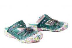 LAURA VITA 0007623 Beczierso 61 bleu, klapki damskie. Zielone klapki Laura Vita, bez wzorów, ze skóry, bez obcasa. Za 305.91 zł.